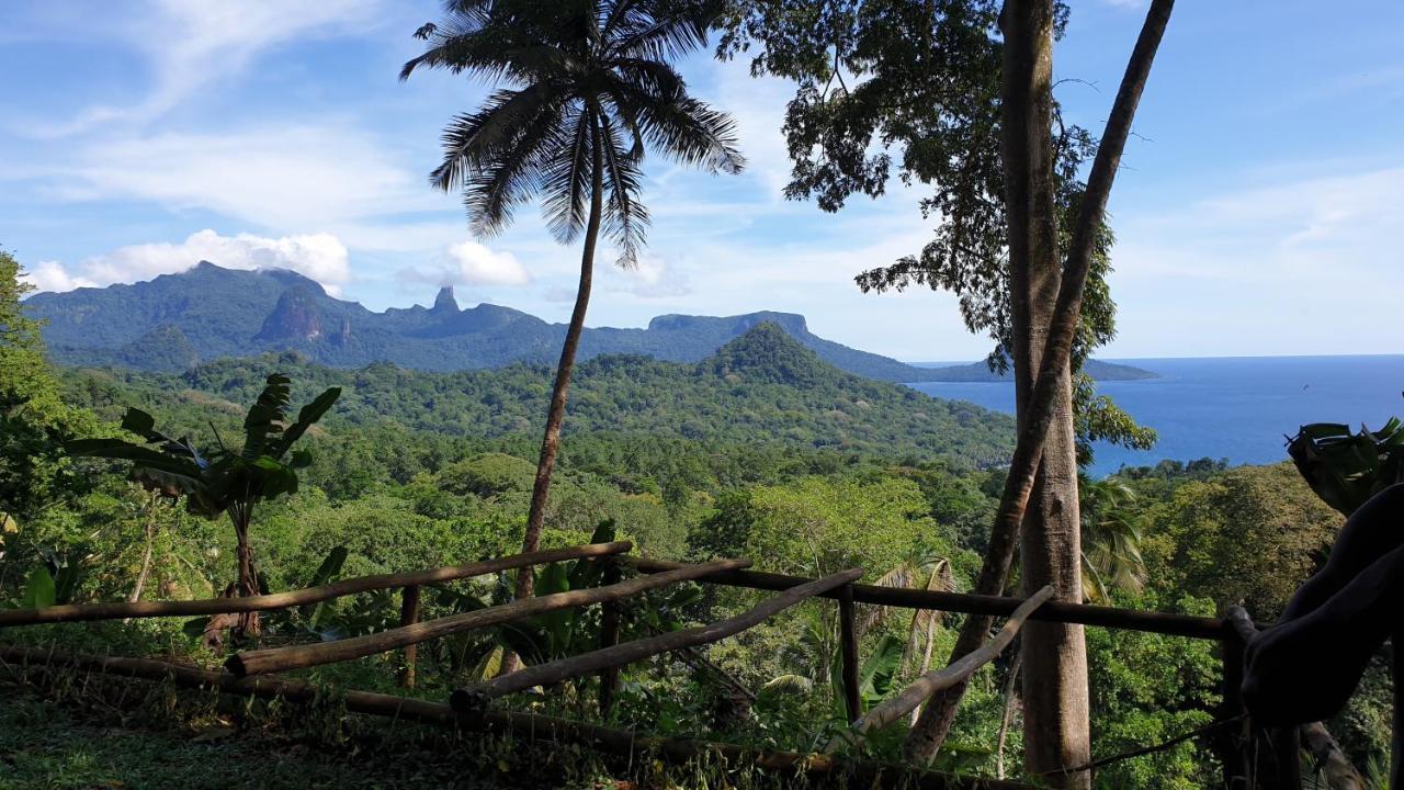 World'S View Wild Camping Salaszoi, Principe Island Santo António エクステリア 写真